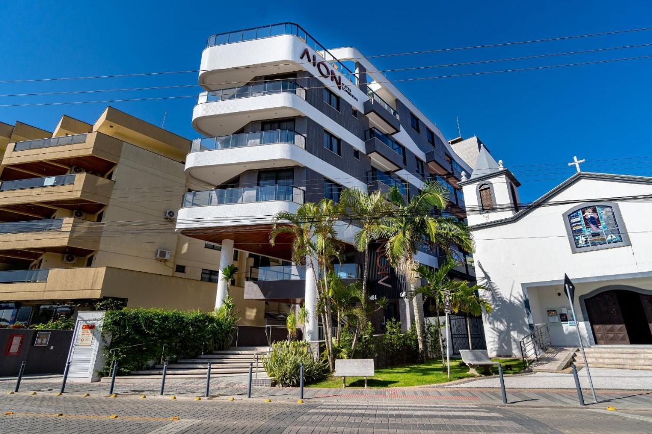 Confortavel Loft Em Condominio Com Piscina Bombinhas Exterior photo
